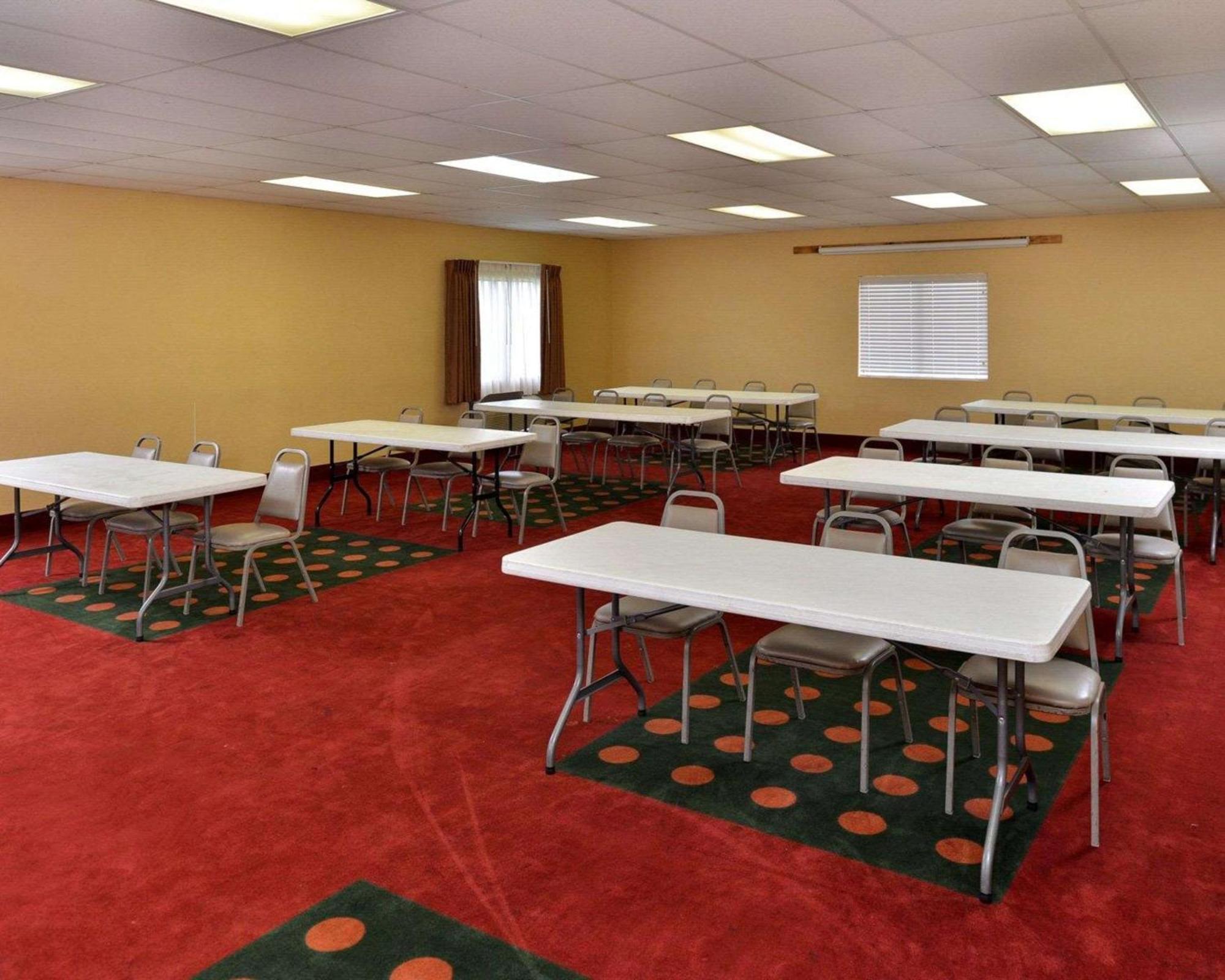 Quality Inn & Suites Wichita Falls I-44 Экстерьер фото